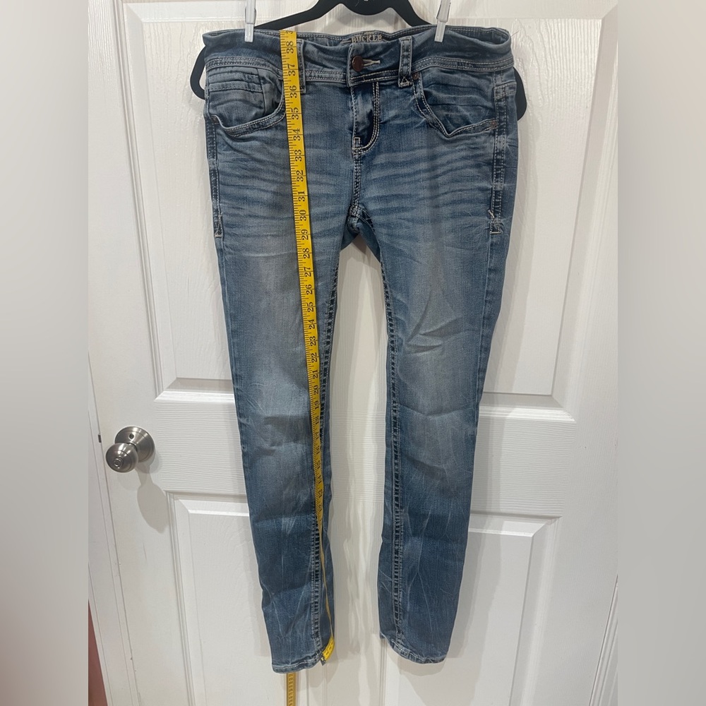 Buckle Black skinny jeans size 28